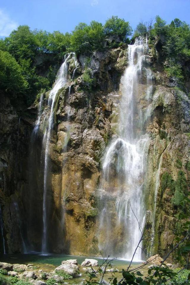 凶猛的洪水