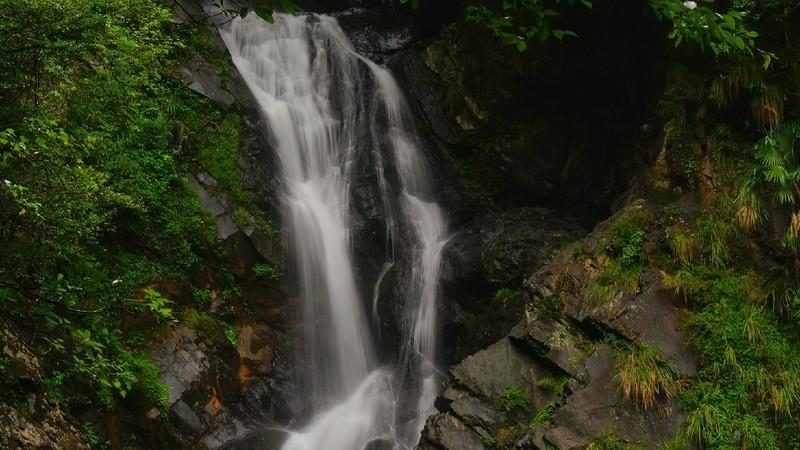 小镇惊魂