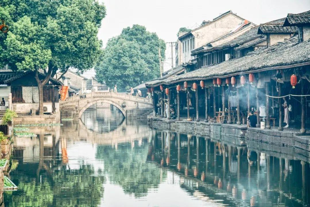 收评｜沪指失守2800点 两市近5200只股票下跌